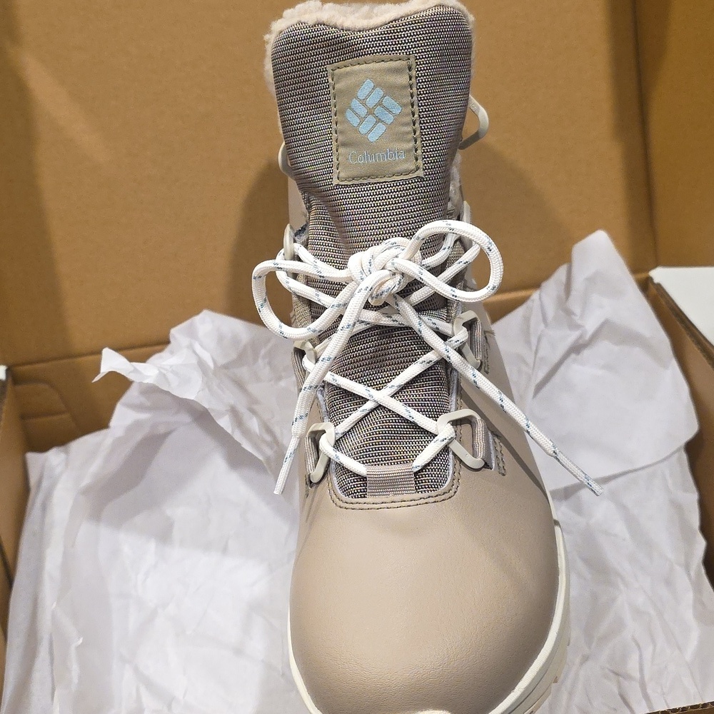 Columbia Women's Canvatan,dustygreen Winter Boots